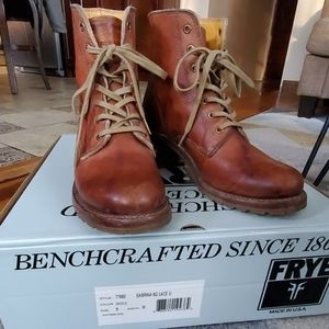 Frye Sabrina 6G lace up boots-EUC